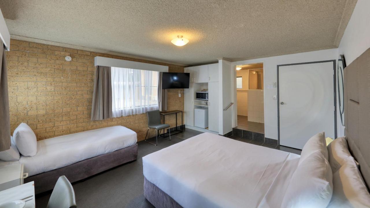 Hamilton Hume Motor Inn Yass Zewnętrze zdjęcie
